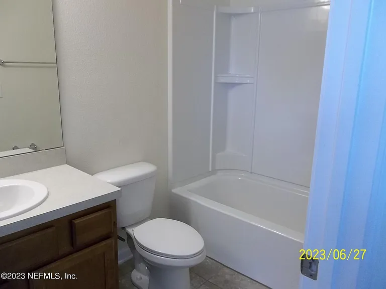 618 Servia Dr — Photo 14