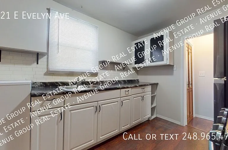 1621 E Evelyn Ave — Photo 3