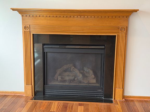 5th image of 1768 Fescue Ct