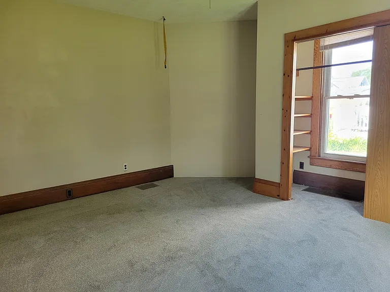 423 W Main St — Photo 14