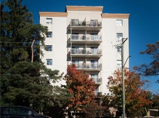 736 Old Albert St #506, Waterloo, ON N2L 6R4