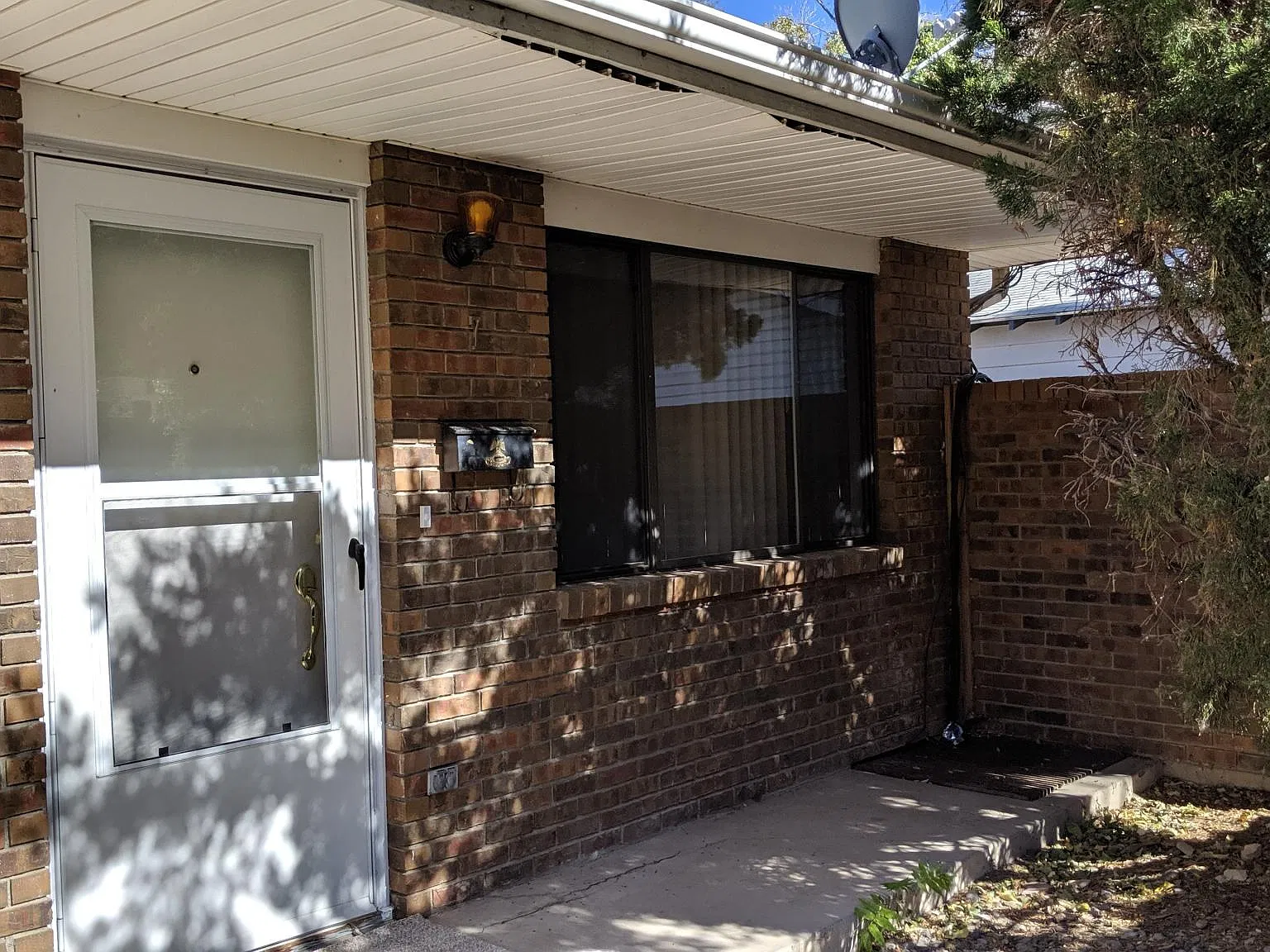 2 bed, 850 sqft, $1,500 — Photo 2