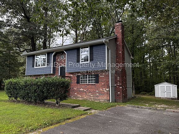 3rd image of 410 Woodlyn Dr
