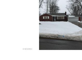 101 Hilltop Blvd, Canfield, OH