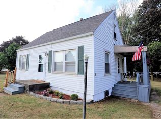 515 E Russell Rd, Tecumseh, MI 49286