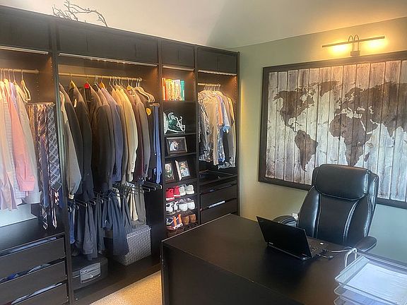 5th image of 10880 Abbey Dr