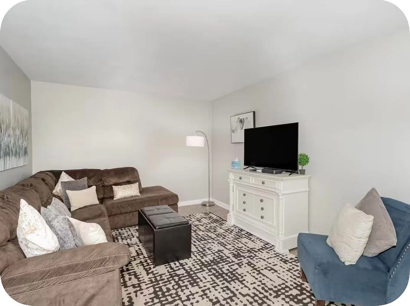 Beautiful two bedroom one bath in Quiet Community in Hummelstown — Photo 3
