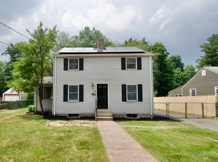 142 Cloran St, Springfield, MA 01109