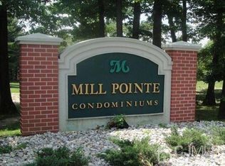 366 College Dr #366, Edison, NJ 08817