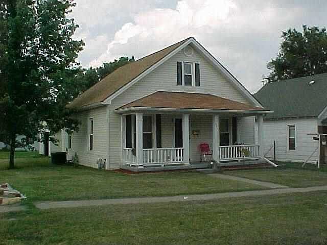 2nd image of 801 E 13th St