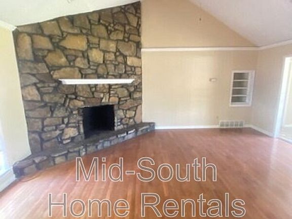 5th image of 4457 Walden Glen Cv