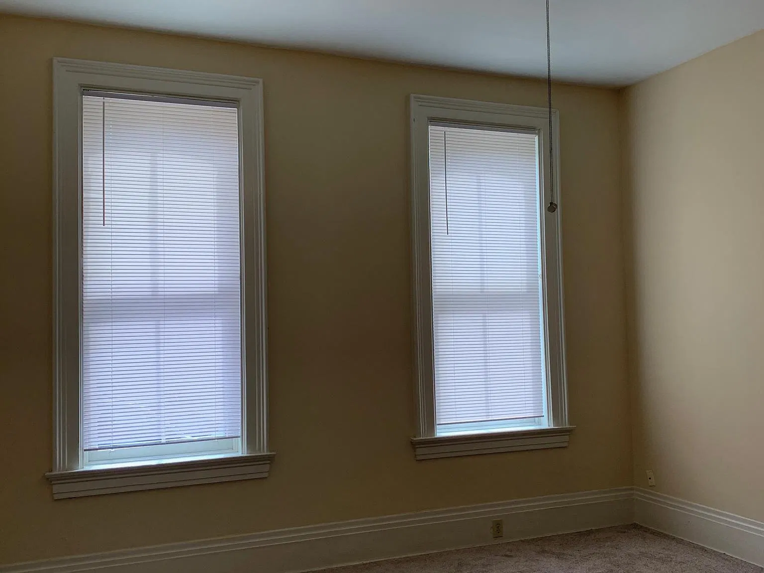 2 bed, $1,400 — Photo 4