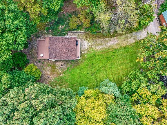 5th image of 262 Mountain View Rd