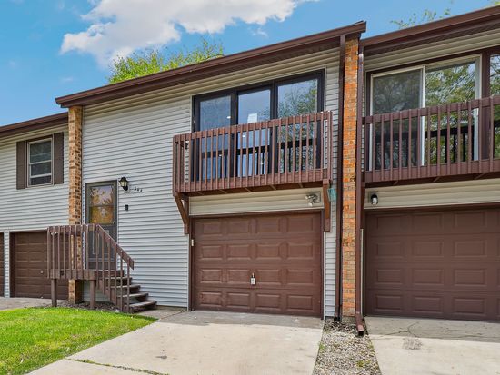 344 Ozark Dr, Bolingbrook, IL 60440