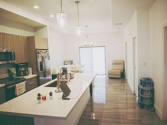 3rd image of 7819 NW 104th Ave APT 32