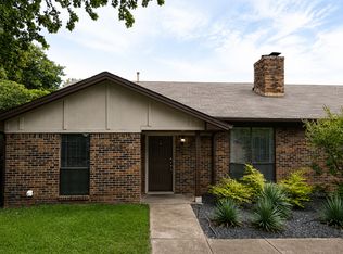 126 Hollyhill Ln #126, Denton, TX 76205