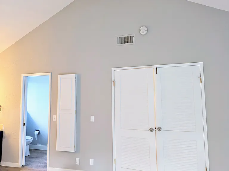 6525 Idlewild Ct — Photo 6