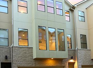 982 Patterson St, Houston, TX 77007