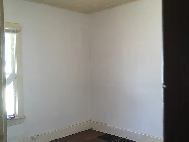 633 Clay St — Photo 10
