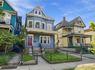 559 7th St, Buffalo, NY 14201