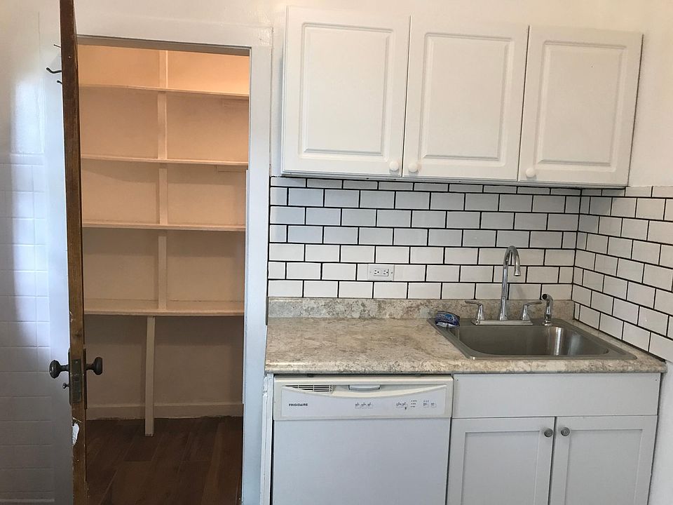 1st image of 2651 N Lavergne Ave #2