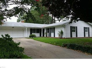 301 Burgh Westra Dr, Hampton, VA 23669