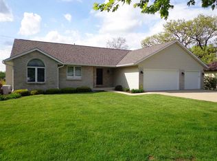 3743 Cutty Sark Rd, Cherry Valley, IL 61016