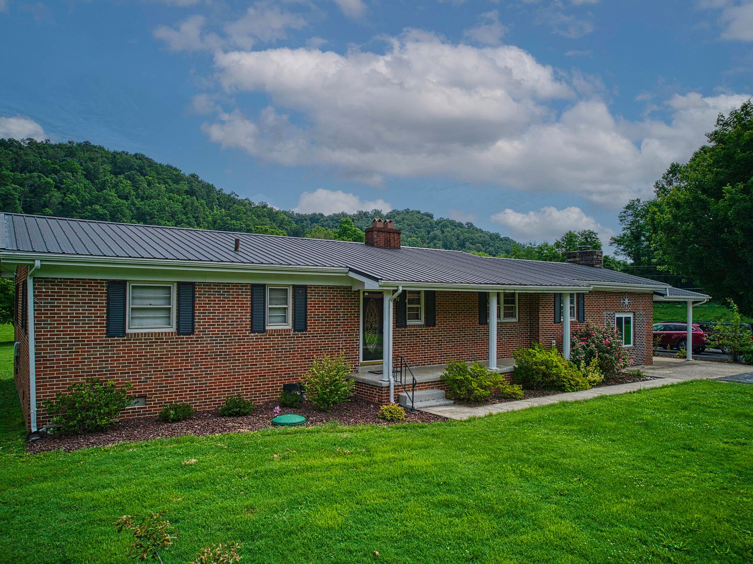 4787 S River Rd, Salyersville, KY 41465 MLS 23012767 Zillow
