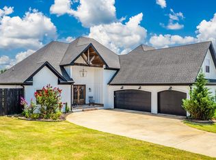 133 Plantation Dr, Mayflower, AR 72106