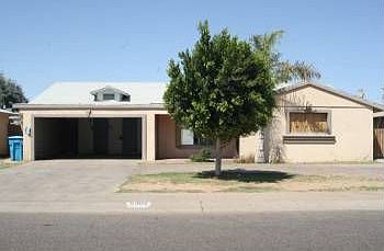 1st image of 5302 W Wilshire Dr