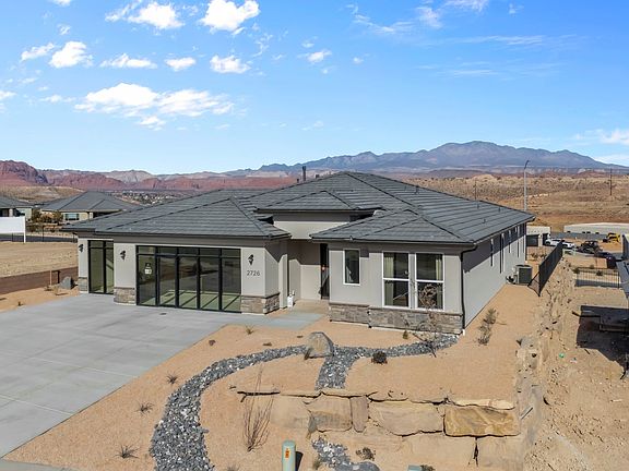 Come visit us at our Divario Model and see this amazing plan in person! 2676 W Brenta Way, St. Georg