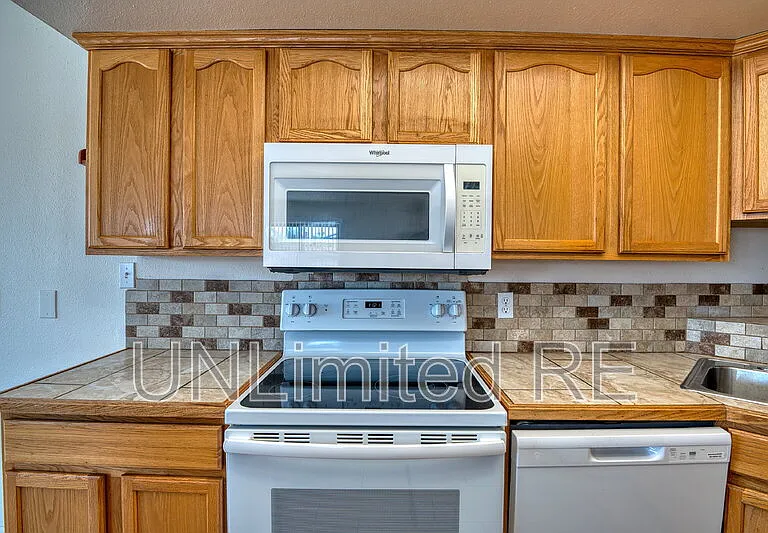 2982 Winterhaven Dr — Photo 11