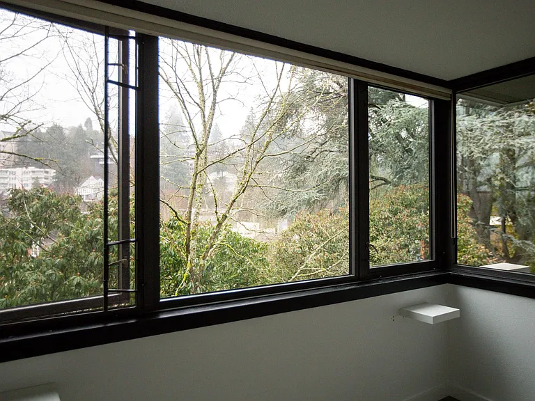 2020 SW Main St #706 — Photo 9