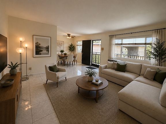 2nd image of 3907 La Crescenta Ave APT 207