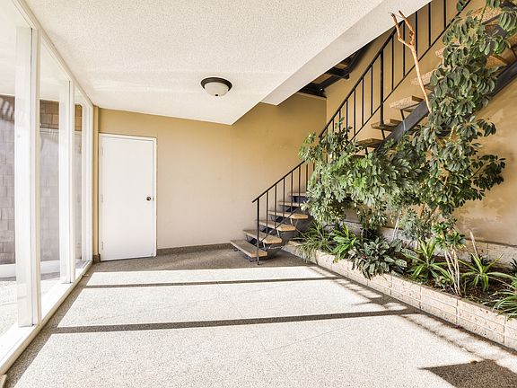 2nd image of 7550 Geary Blvd APT 5
