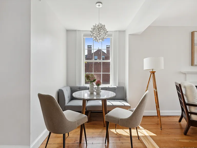 32 Pleasant St #2 — Photo 7