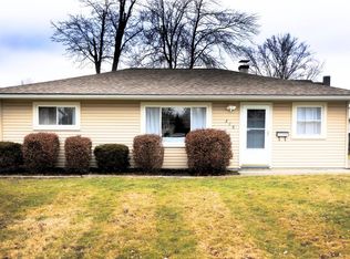 278 Buckeye Dr, Berea, OH 44017