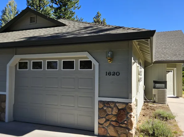 1620 Christian Way, Mount Shasta, CA 96067