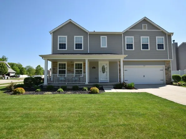 505 Pine Trail Dr, Chesterton, IN 46304