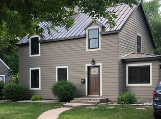 606 S 4th St, Milbank, SD 57252