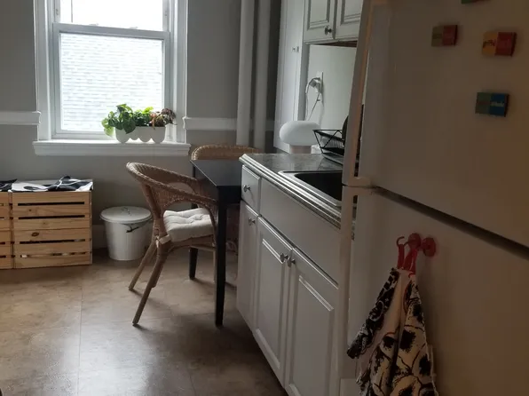 49 Dover St #5, Somerville, MA 02144