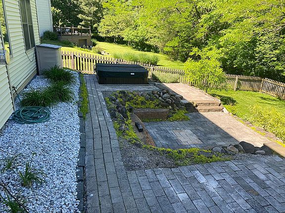 4th image of 414 Pugwash Cir