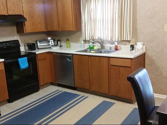 5th image of 6341 Alonzo Dr
