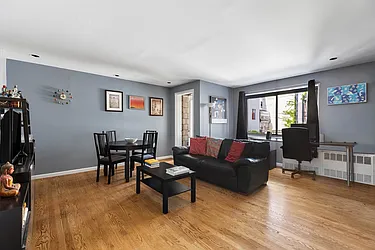 85 Eighth Avenue