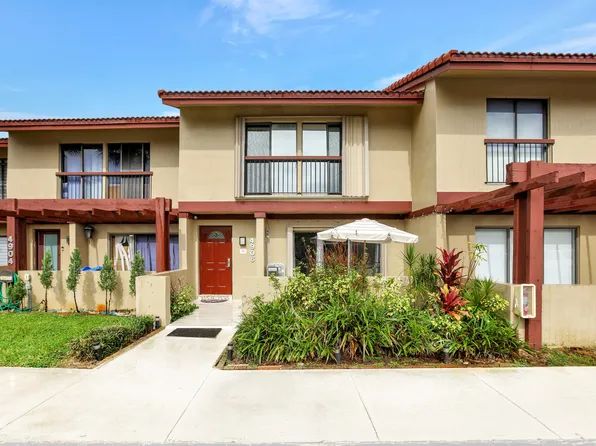 4906 Sheridan Street #4, Hollywood, FL 33021