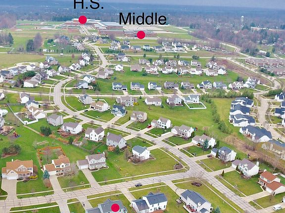 4th image of 269 Silver Meadow Dr