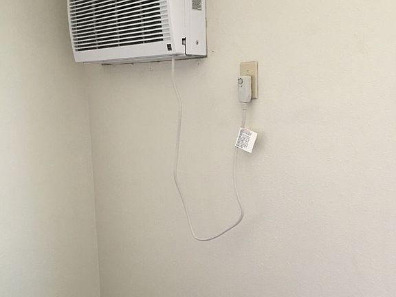 2nd image of 234 NE Birch Ave APT L