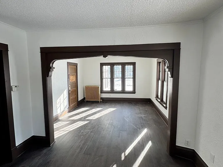 1021 Charles Ave #1021 — Photo 8
