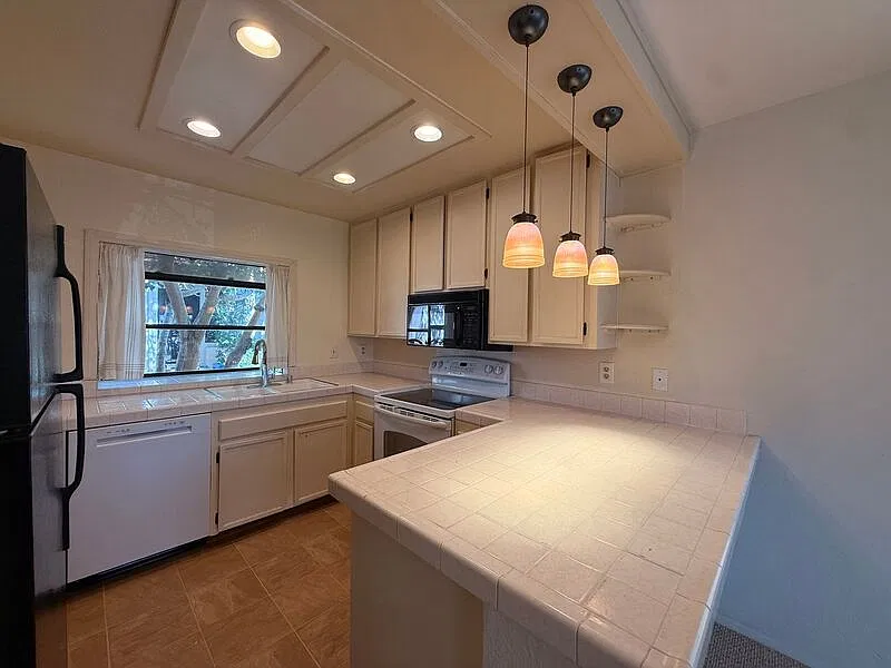 1714 Pacific Beach Dr #1