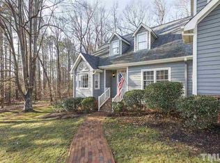 110 Lomond Ln, Cary, NC 27518